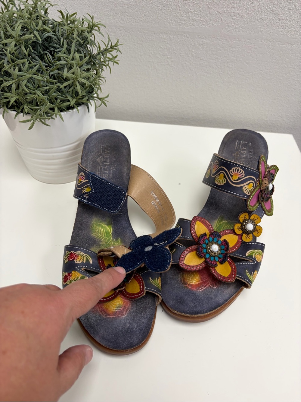 Spring Step L’ARTISTE Leather Wedge Sandals - Picture 6 of 9